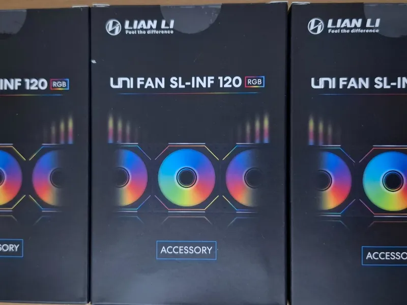 هاب کنترلر فن لیان لی Lian Li SL INF ست کامل