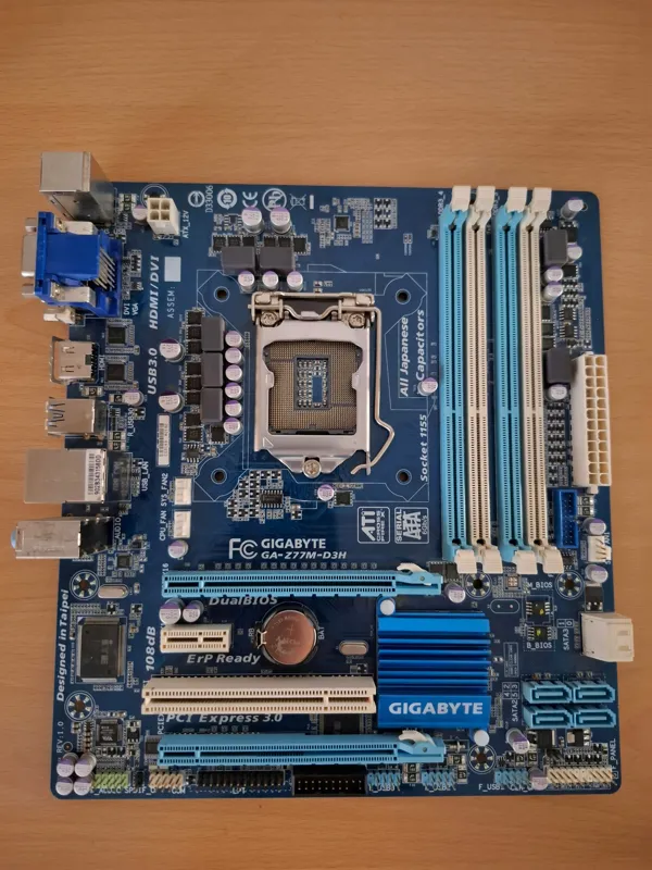 مادربرد Gigabyte Z77M D3H
