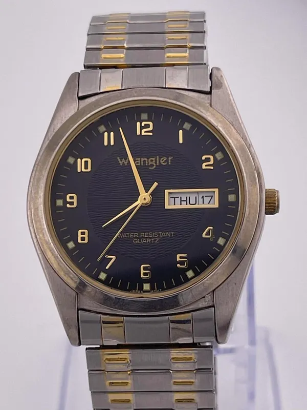 ساعت مچی قدیمی،لوکس wrangler ژاپن