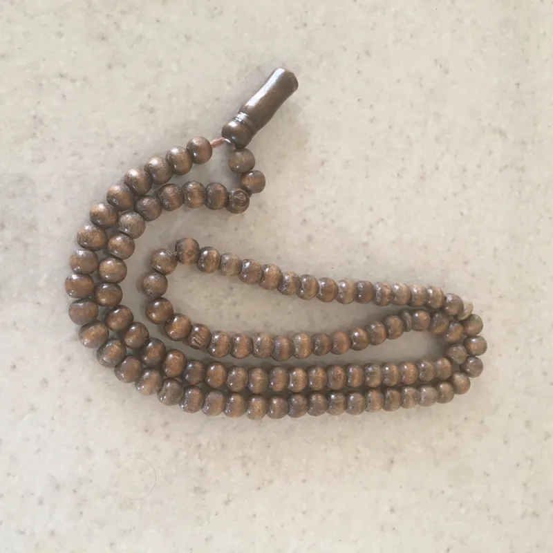 تسبیح قدیمی مُهردار چوبی کلکسیونی(توضیحات مهم)