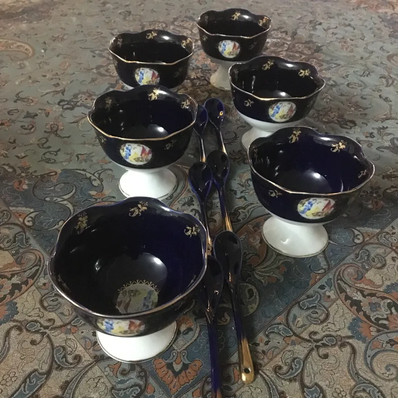 سرویس بستنی خوری طرح 3دختر ژاپنی