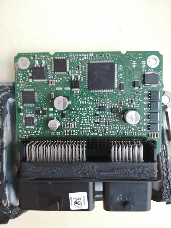 ecu EASY_U2 5 continental مخصوص کوییک و ساینا