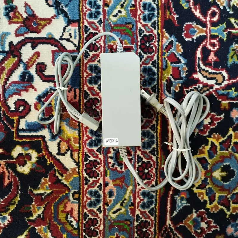 Wii ( آداپتور اصلی Wii ردیف A938.2)