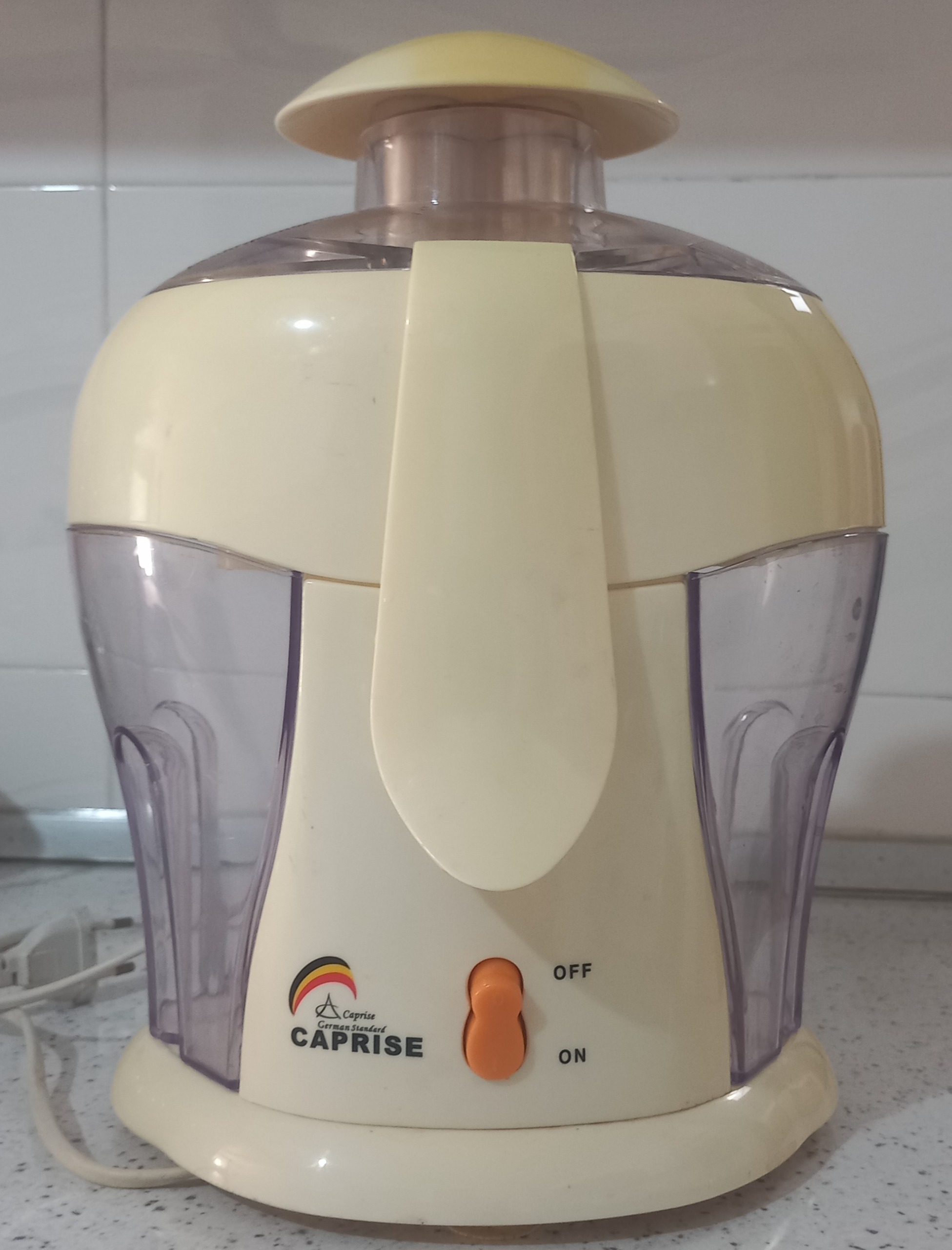 آبمیوه گیر برقی کاپریس