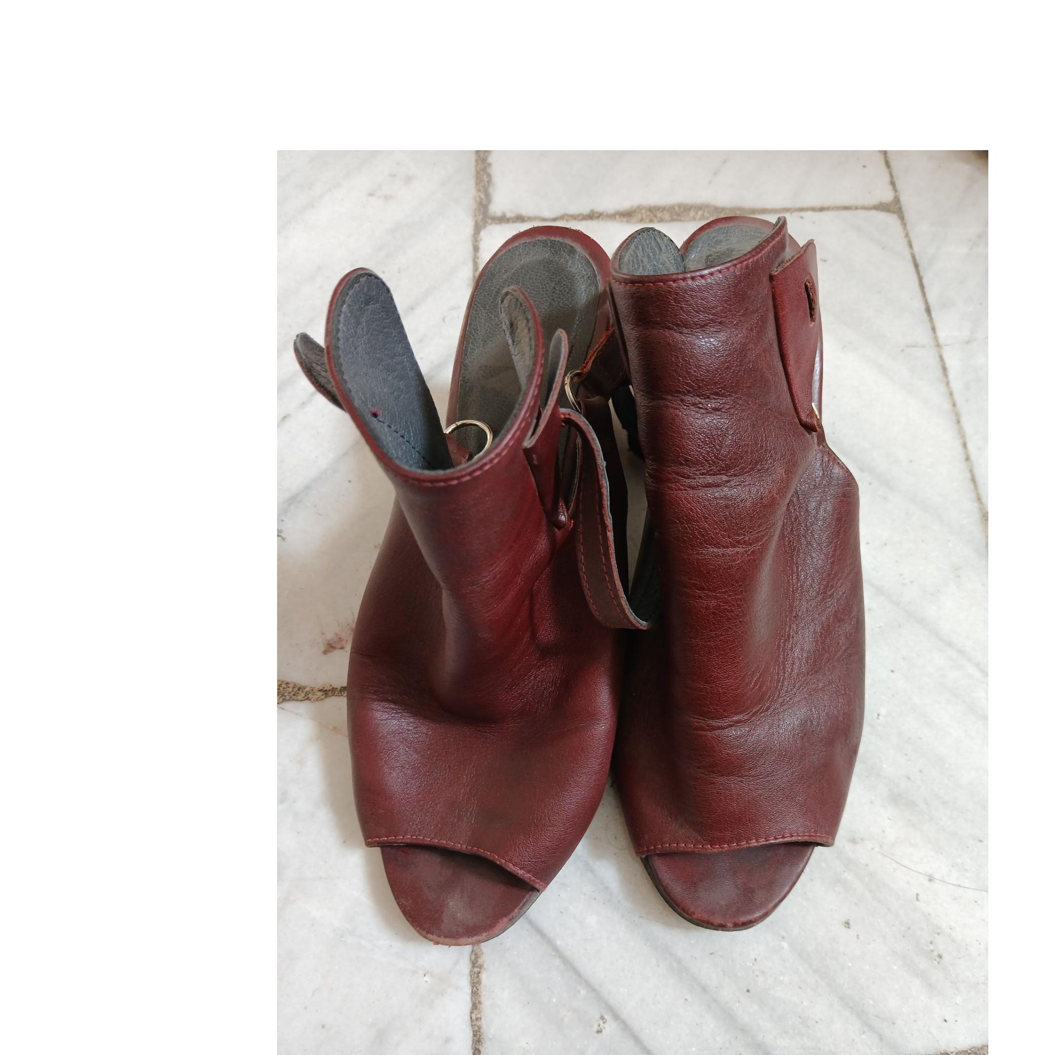 کفش چرم زنانه